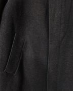 Abrigo Charles Valentino