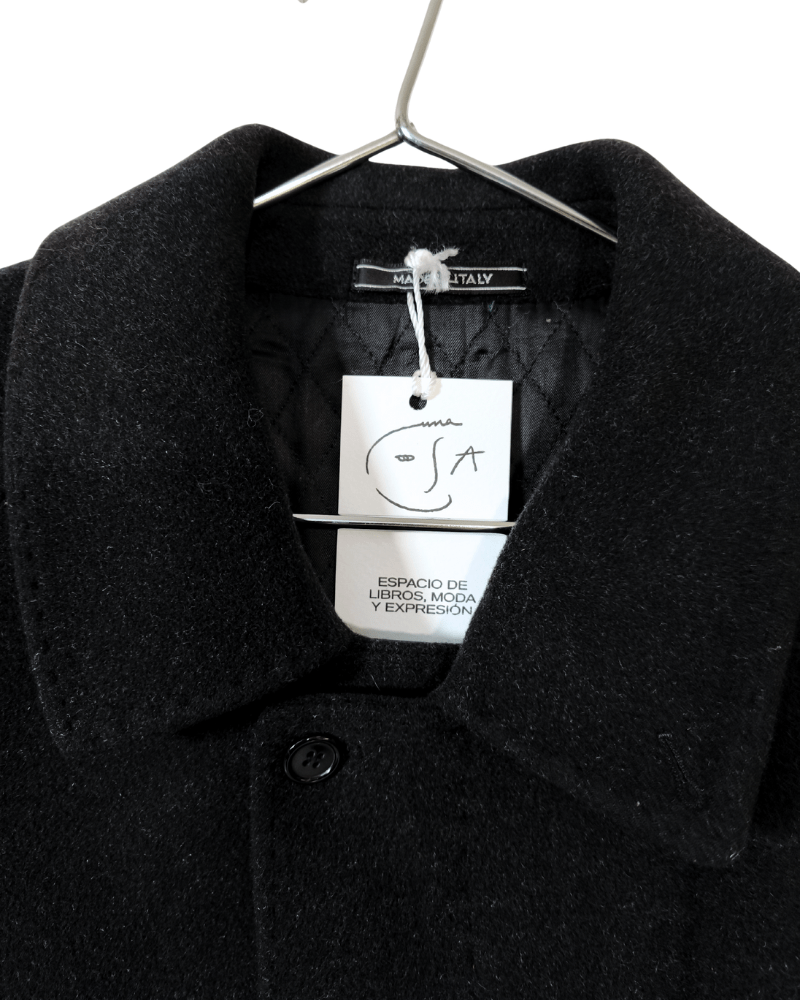 Abrigo Charles Valentino - Una cosa es una cosa
