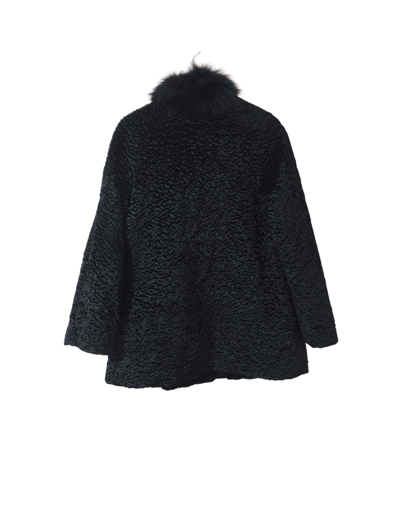 Abrigo no astracán - Una cosa es una cosa