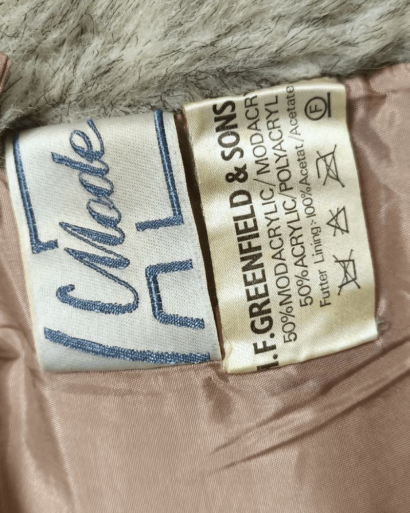 Abrigo no fur - Una cosa es una cosa