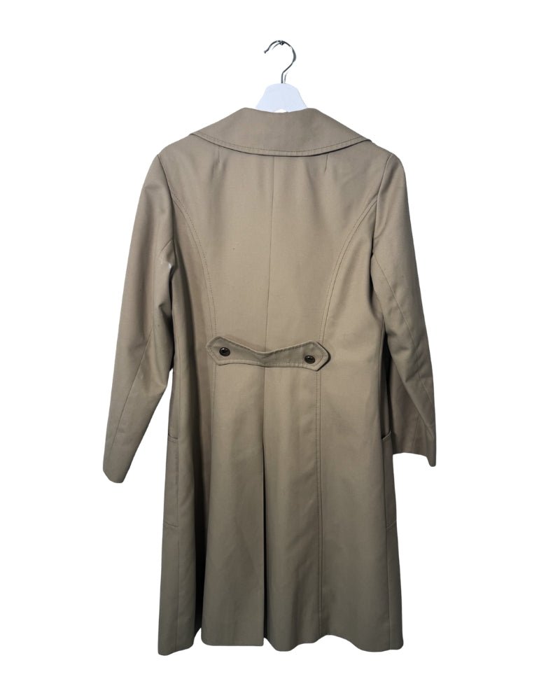 Gabardina 60´s - Una cosa es una cosa