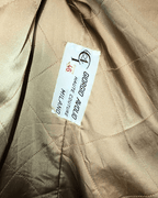 Gabardina Alta costura - Una cosa es una cosa