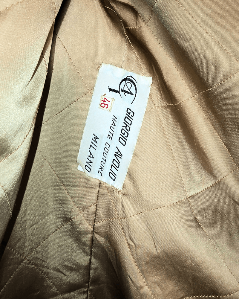 Gabardina Alta costura - Una cosa es una cosa